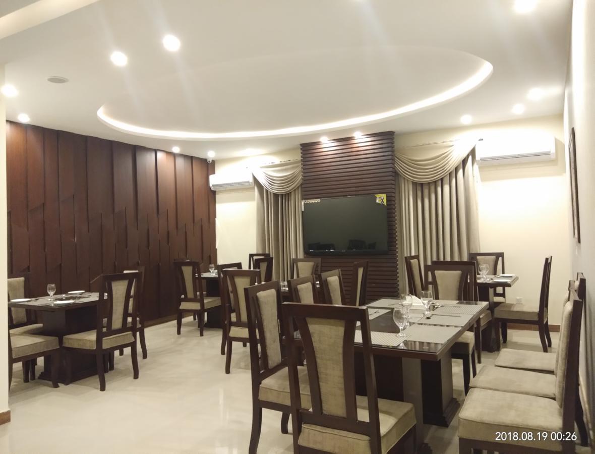 S Chalet Multan Exterior foto
